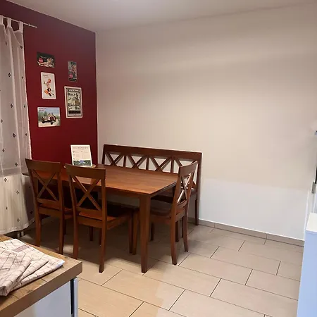 Ferienwohnung Hinzweiler * Hinzweiler